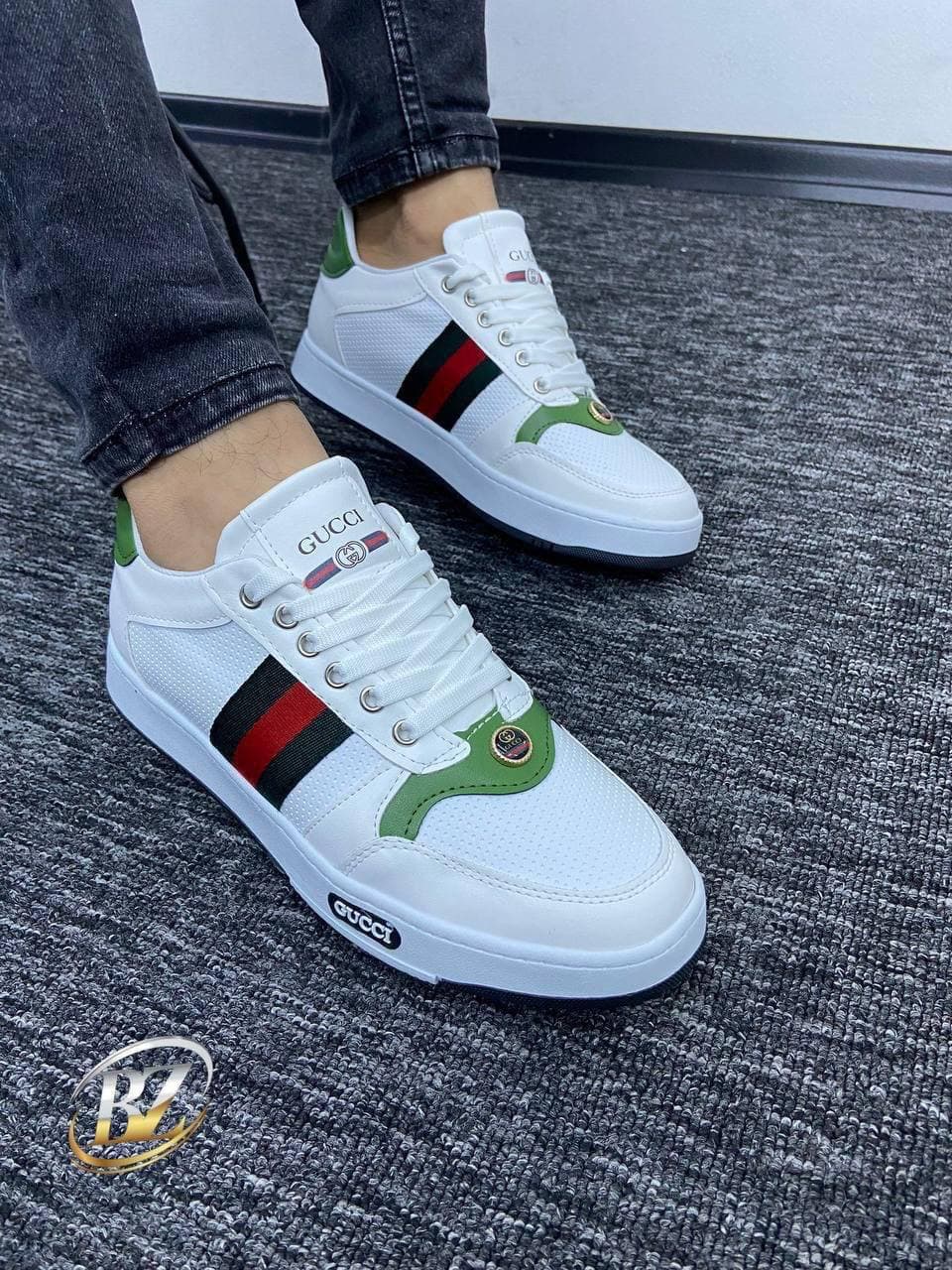 Chaussures - Image 1