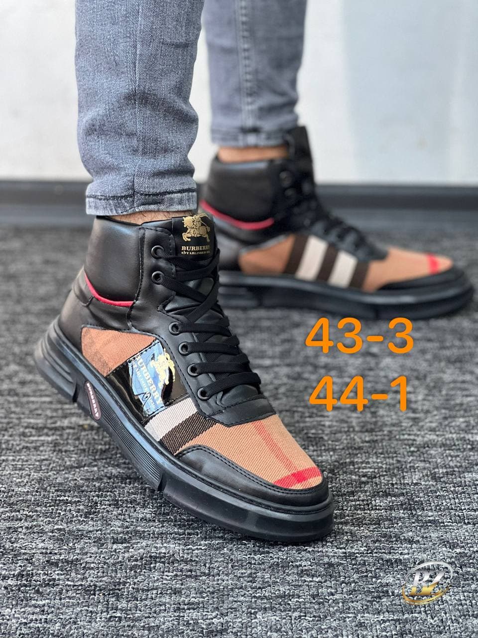 Chaussures - Image 1